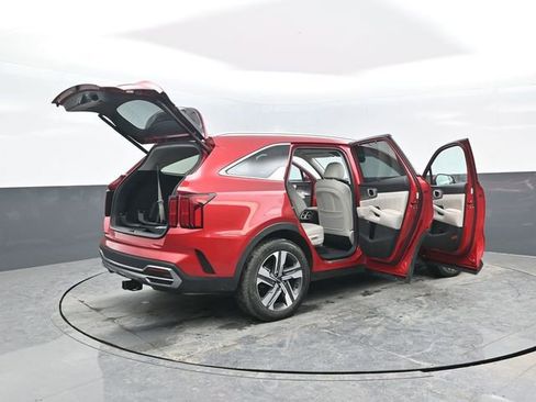 Used 2023 Kia Sorento SX Prestige image 20
