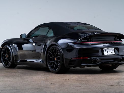 Used 2022 Porsche 911 Carrera GTS RWD image 8