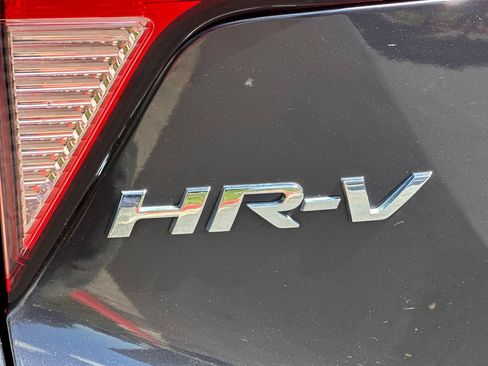 Used 2016 Honda HR-V EX image 37