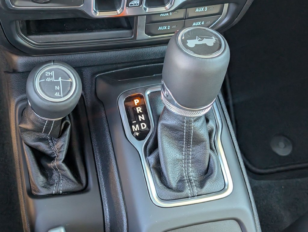 New 2026 Jeep Wrangler Unlimited Sahara AWD/4WD image 20