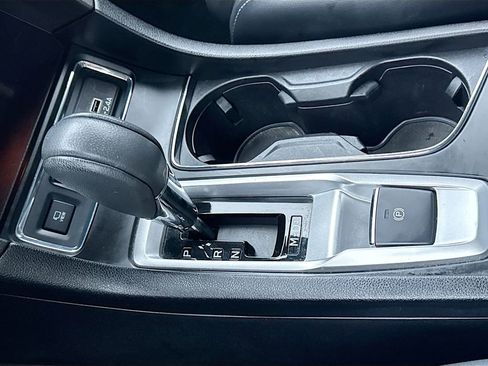 Used 2023 Subaru Ascent Limited w/ Technology Package image 24