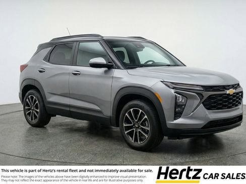 Used 2025 Chevrolet TrailBlazer LT image 1