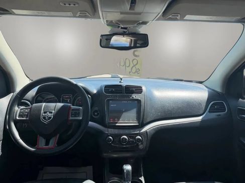 Used 2017 Dodge Journey Crossroad FWD image 13