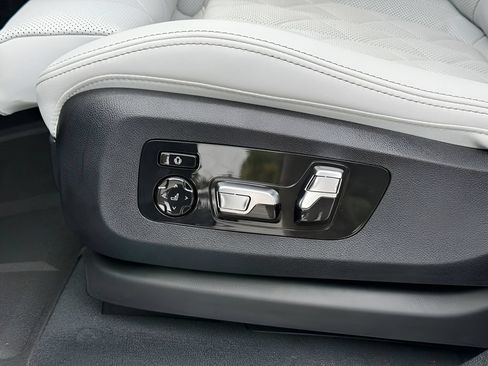 New 2027 BMW X6 xDrive40i AWD/4WD image 12