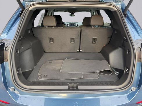 Used 2024 Chevrolet Equinox LT FWD image 24