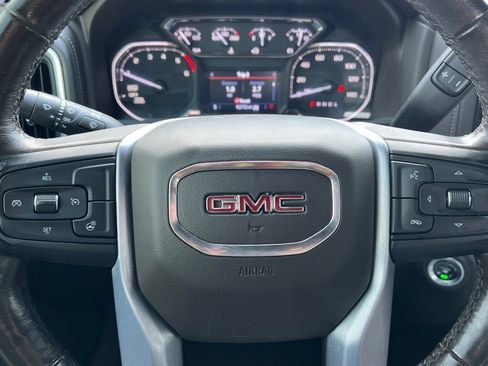 Used 2020 GMC Sierra 1500 SLE w/ SLE Value Package image 32