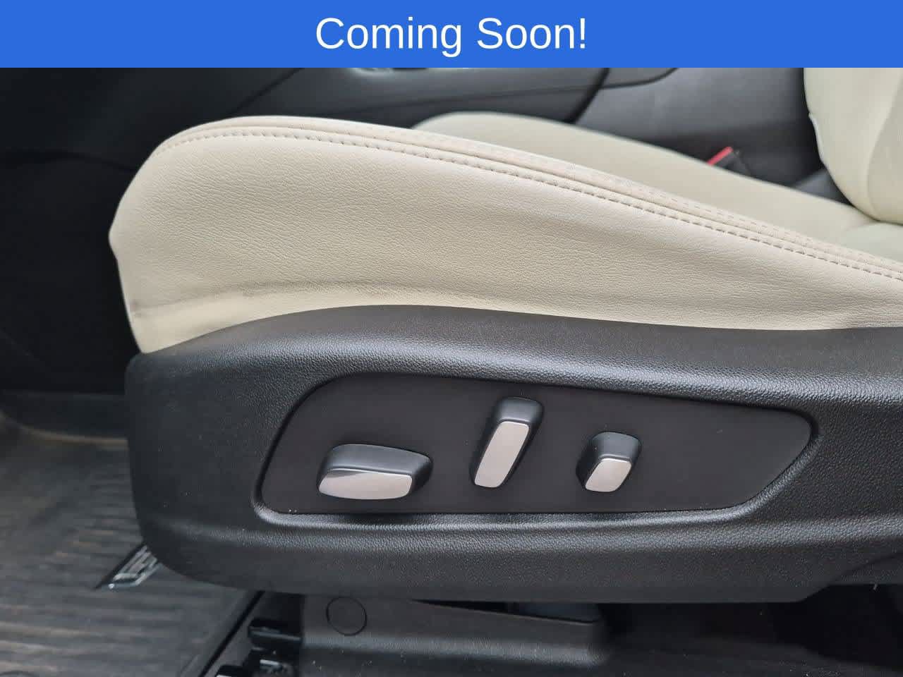 Used 2024 Cadillac XT6 Sport w/ Technology Package AWD/4WD image 17