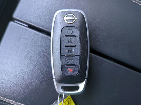 Used 2026 Nissan Rogue SV FWD image 27
