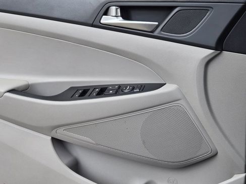 Used 2019 Hyundai Tucson SEL image 23