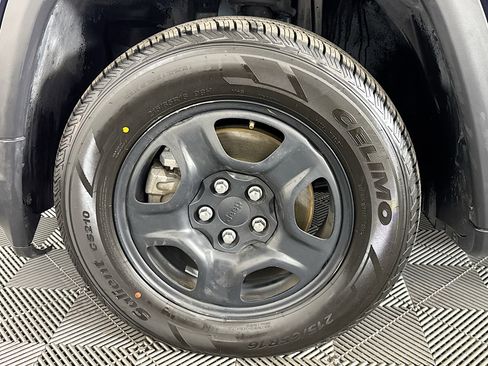 Used 2020 Jeep Compass Sport image 59