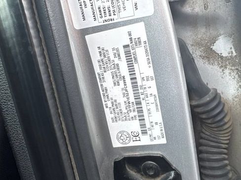 Used 2018 Ford F150 XLT w/ Equipment Group 302A Luxury AWD/4WD image 9