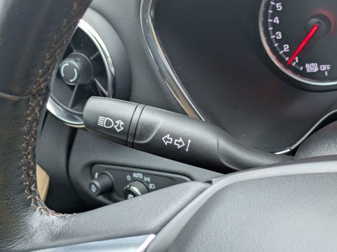 Used 2020 Chevrolet Blazer Premier AWD/4WD image 28