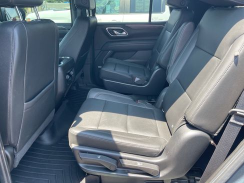 Used 2021 Chevrolet Tahoe Z71 AWD/4WD image 11