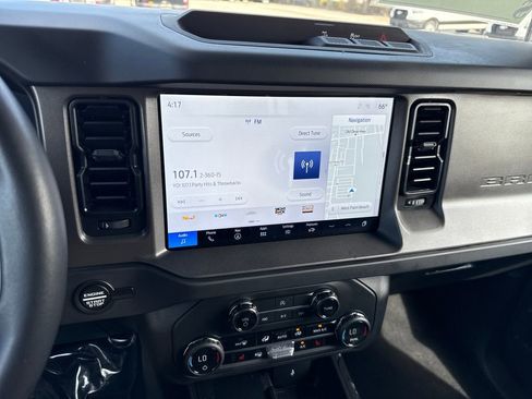 Used 2025 Ford Bronco Big Bend image 18