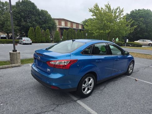 Used 2013 Ford Focus SE w/ Interior Protection Pkg FWD image 6