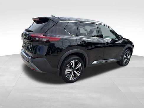 Certified 2023 Nissan Rogue SL FWD image 8