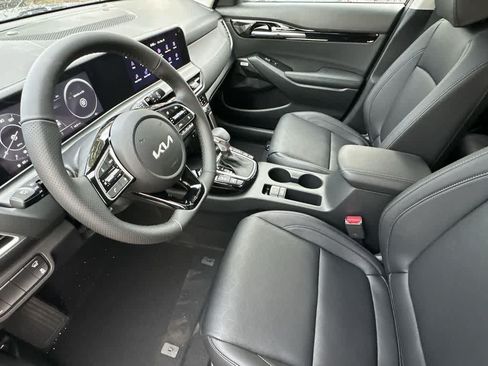 Certified 2026 Kia Seltos SX w/ SX Sunroof Package AWD/4WD image 13