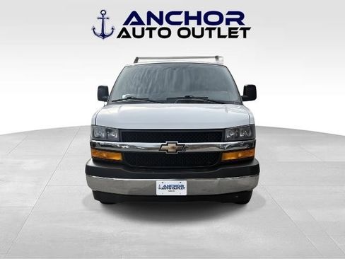 Used 2019 Chevrolet Express 2500 w/ Driver Convenience Package image 2