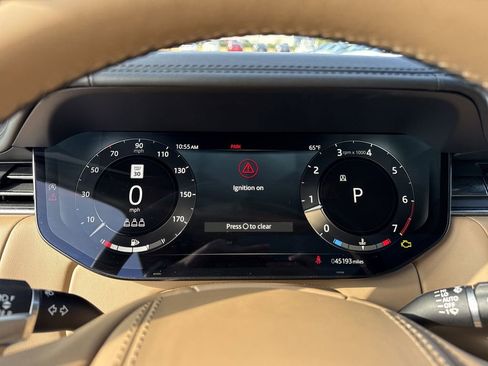 Used 2023 Land Rover Range Rover SE image 25