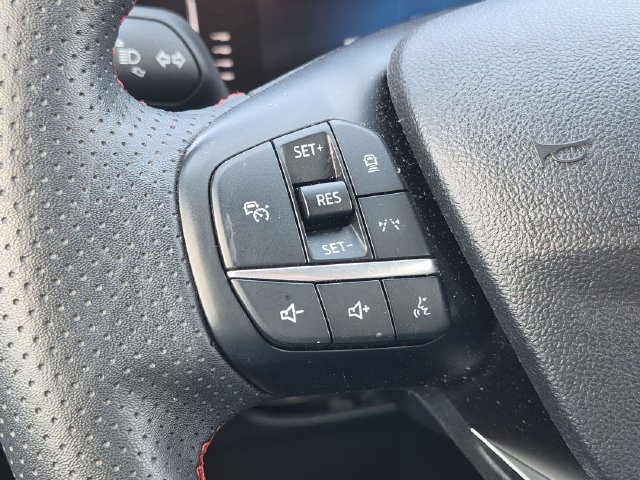 Used 2024 Ford Escape ST-Line w/ Tech Pack #1 FWD image 21