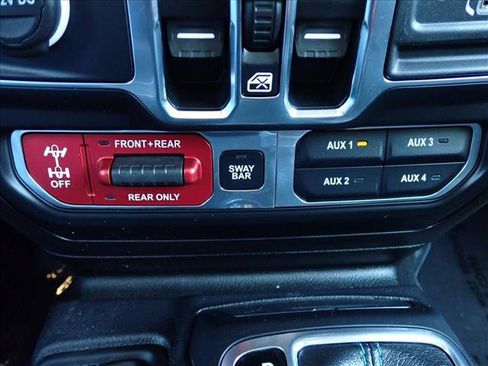 Used 2023 Jeep Wrangler Unlimited Rubicon 4xe w/ Steel Bumper Group AWD/4WD image 20