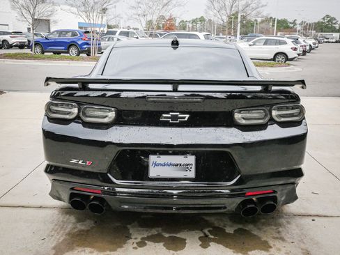 Used 2021 Chevrolet Camaro ZL1 image 9