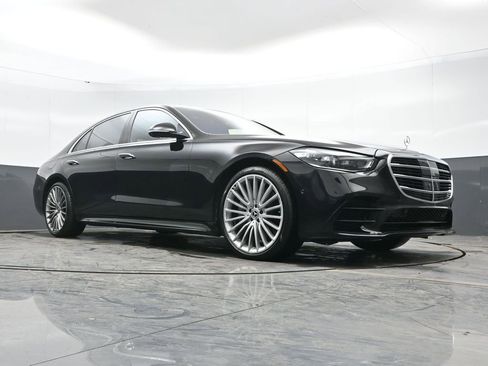 Used 2022 Mercedes-Benz S 580 4MATIC Sedan image 49