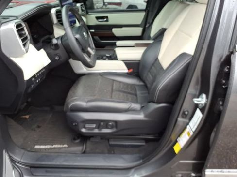 Certified 2024 Toyota Sequoia Capstone AWD/4WD image 18