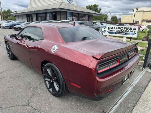 Used 2022 Dodge Challenger R/T w/ Plus Package image 3