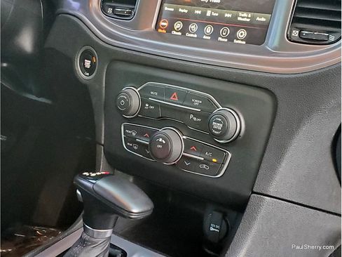 Used 2023 Dodge Charger SXT w/ Blacktop Package image 38