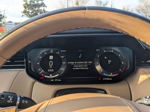 Used 2024 Land Rover Range Rover Sport Dynamic SE image 21