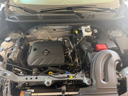 Used 2025 Buick Encore GX Preferred FWD image 31