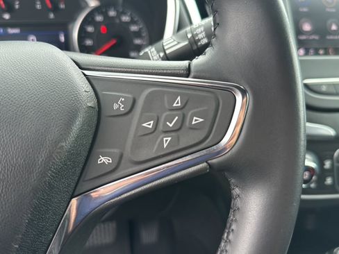 Used 2021 Chevrolet Equinox LT image 24