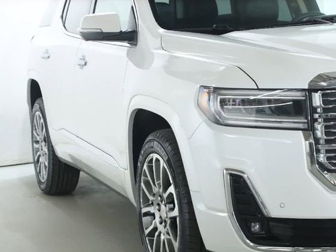 Used 2023 GMC Acadia Denali w/ Denali Ultimate Package image 8