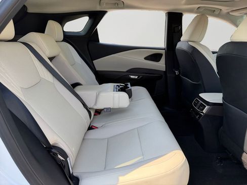 Used 2024 Lexus RX 350 Premium w/ Cold Area Package AWD/4WD image 10