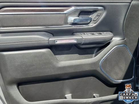 Used 2025 RAM 1500 Laramie AWD/4WD image 18