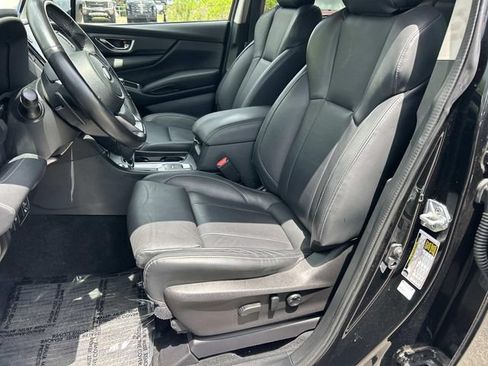 Used 2023 Subaru Ascent Limited AWD/4WD image 35