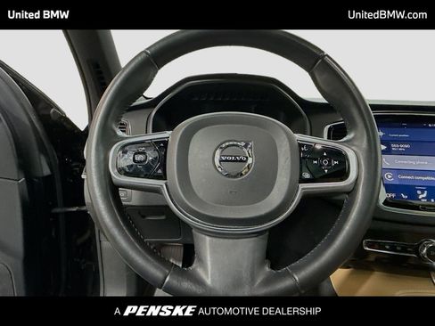 Used 2018 Volvo XC90 T6 Momentum w/ Convenience Package AWD/4WD image 6