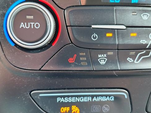 Used 2018 Ford Escape SE AWD/4WD image 18