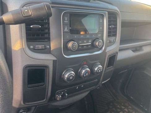Used 2016 RAM 3500 Tradesman w/ Chrome Appearance Group image 11