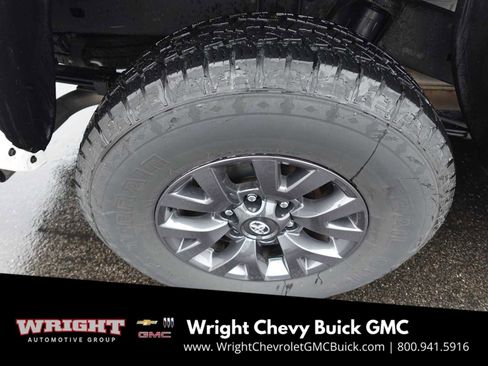 Used 2023 Toyota Tacoma SR5 image 36