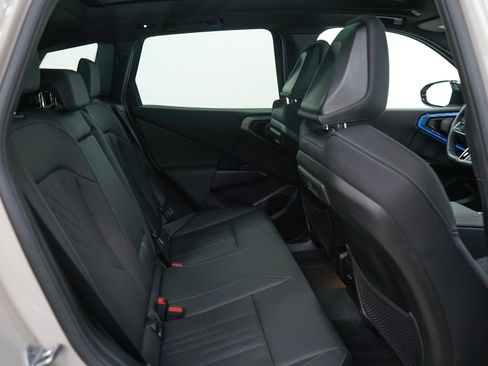 Used 2025 BMW X3 M50 AWD/4WD image 12