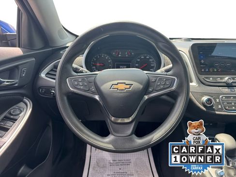 Used 2023 Chevrolet Malibu LT FWD image 14