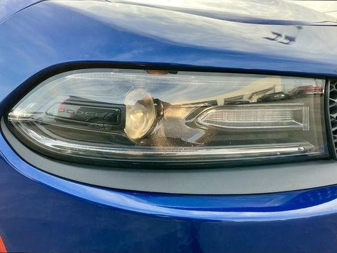 Used 2018 Dodge Charger SXT Plus w/ Blacktop Package image 8