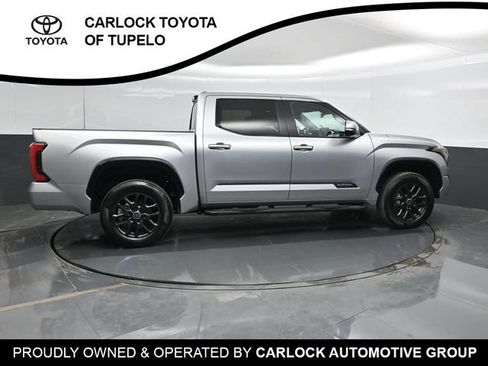 Used 2024 Toyota Tundra Platinum AWD/4WD image 4