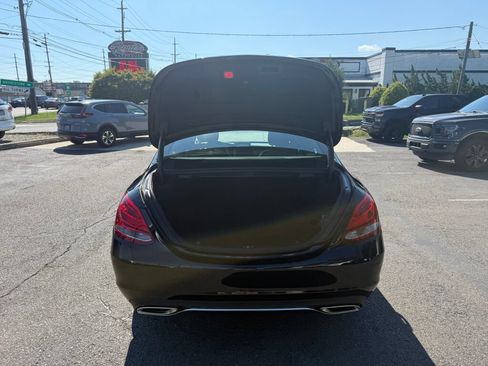 Used 2018 Mercedes-Benz C 300 4MATIC Sedan image 30