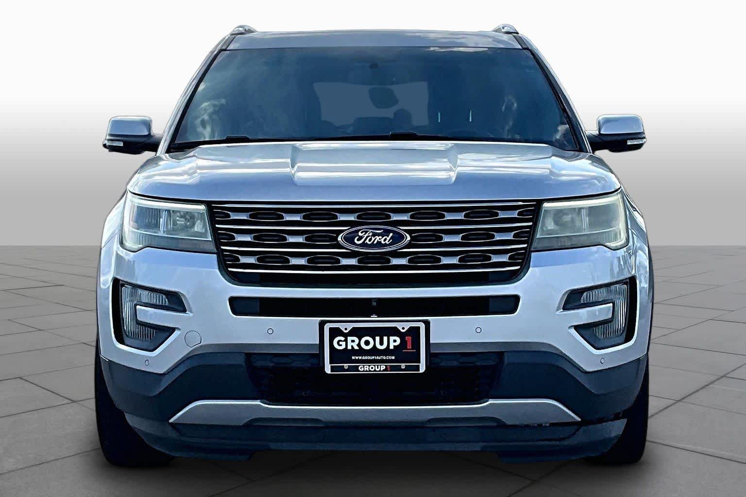 Used 2016 Ford Explorer Limited AWD/4WD image 4