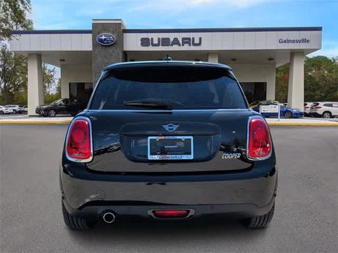 Used 2020 MINI Cooper 2-Door Hardtop image 4