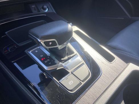 Certified 2024 Audi Q5 2.0T Premium Plus image 30