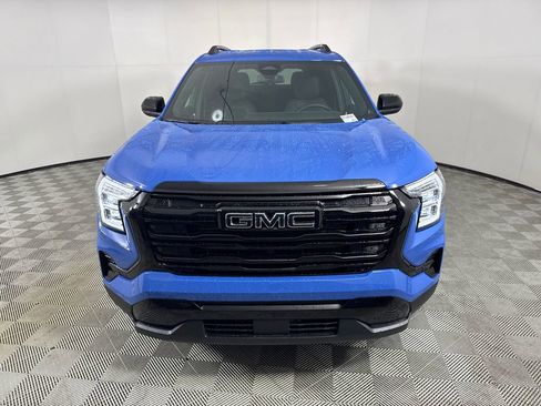 New 2026 GMC Terrain Elevation w/ Elevation Premium Package image 2